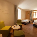 De L'hospice *