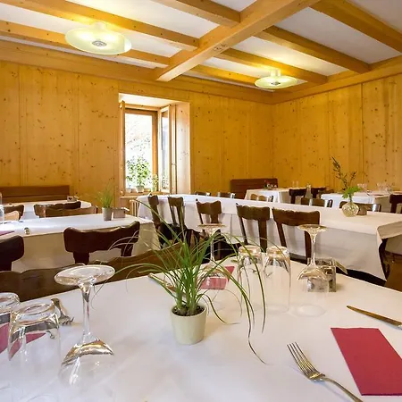 De L'hospice Värdshus Bourg-Saint-Pierre